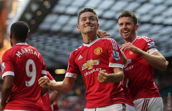 卡瓦哈尔与 卡瓦哈尔与