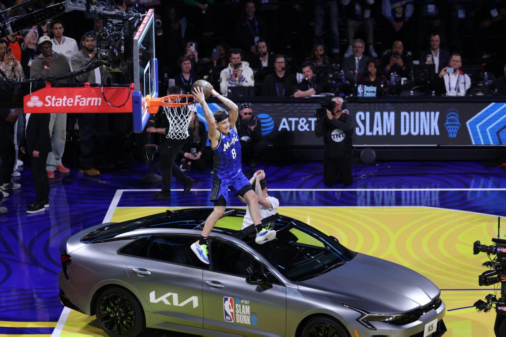 他逐渐成为 他逐渐成为